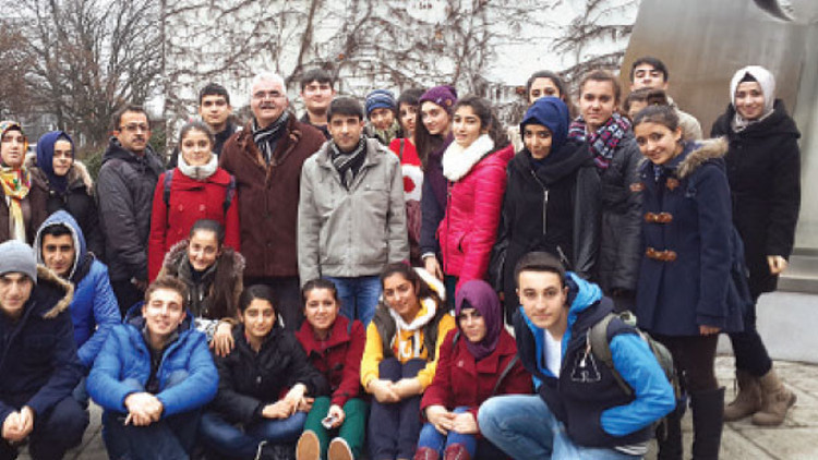 Gençlerin Avrupa’yla buluşması Gençlerin Avrupa’yla buluşması