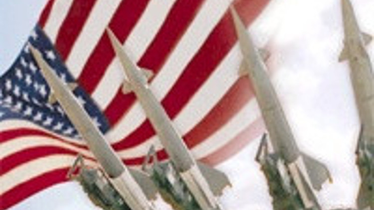 ABD ve Polonya füze kalkanı için anlaşma imzaladı