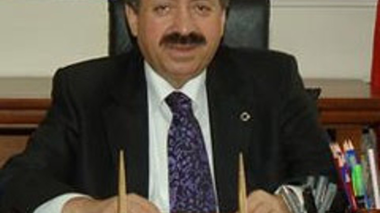 Vekillik için istifa furyası