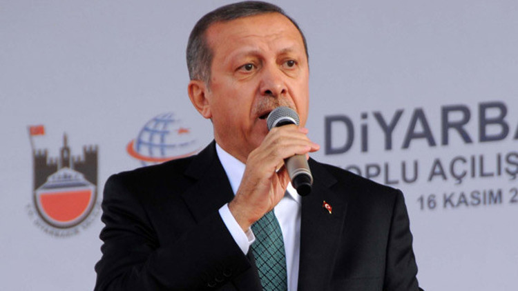 Başbakan Erdoğan: Dağdakiler inecek, cezaevleri boşalacak Başbakan Erdoğan: Dağdakiler inecek, cezaevleri boşalacak