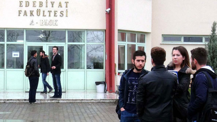 Öğrenciler ortada kaldı