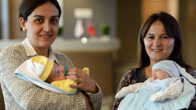 Minicik bedenler doğmadan ameliyat oldu