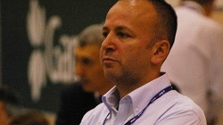 Tamamen aykırı bir şiddet ortamında oynadık