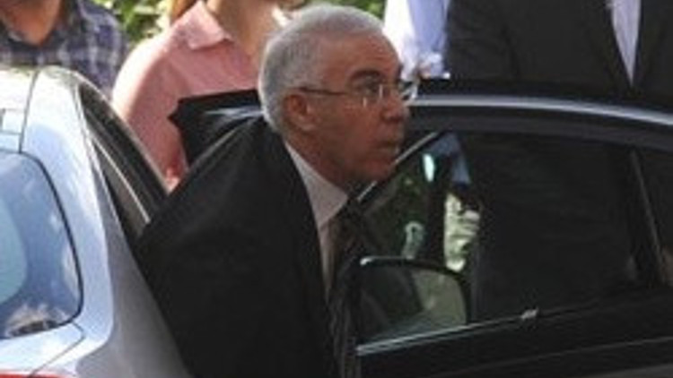 Iğsız Paşa tutuklandı Iğsız Paşa tutuklandı