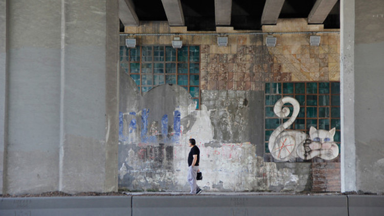 Ankaranın simgeleri dökülüyor