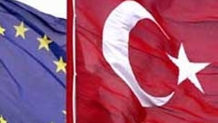 AB vizede yan çizdi, Türkiye rest çekti