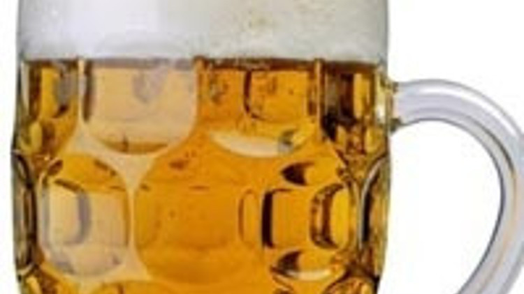 Bira alkole alıştırıyor