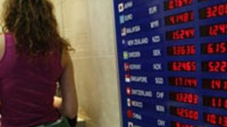 Dolar 1.15in de altına indi Dolar 1.15in de altına indi