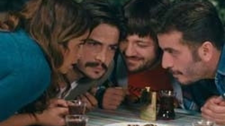 Büşra Pekin açıklaması