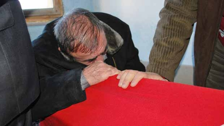 Burakcan şehitlikte toprağa verildi