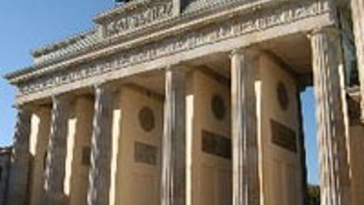 Almanya vizeyi kaldırıyor