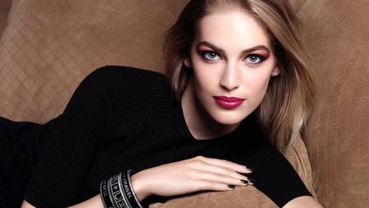 Chanel yılbaşı koleksiyonu Chanel yılbaşı koleksiyonu