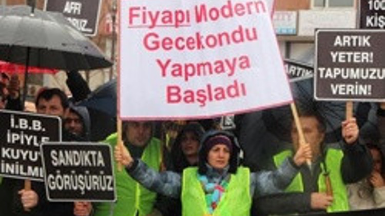 Esenyurt Mağdurları Platformu üyeleri eylem yaptı