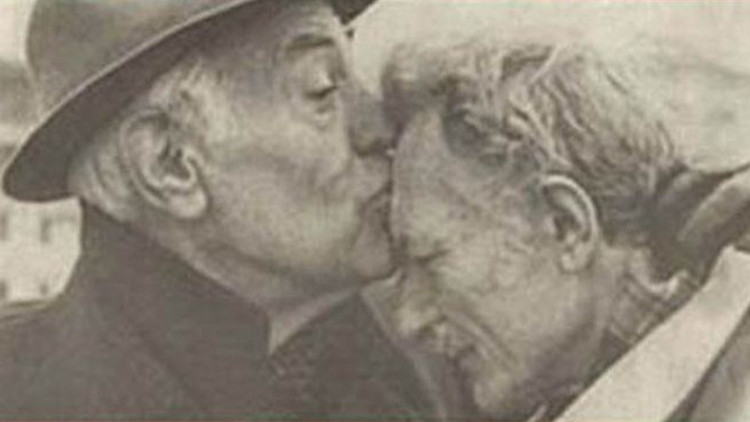BABA HAKKI ET SÜLEYMAN SEBA : LA PHOTO LÉGENDAIRE