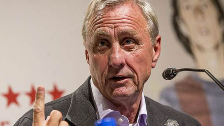Cruyff: Barcelonayı böyle görmek üzücü Cruyff: Barcelonayı böyle görmek üzücü