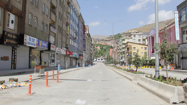 Hakkaride aşiret kavgasına sokağa çıkma yasağı