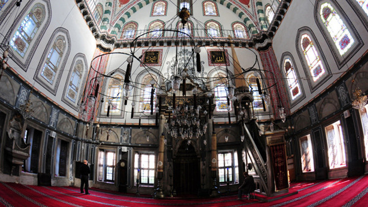 İnternette paylaşılan en güzel 10 cuma mesajı (12 Aralık Cuma)