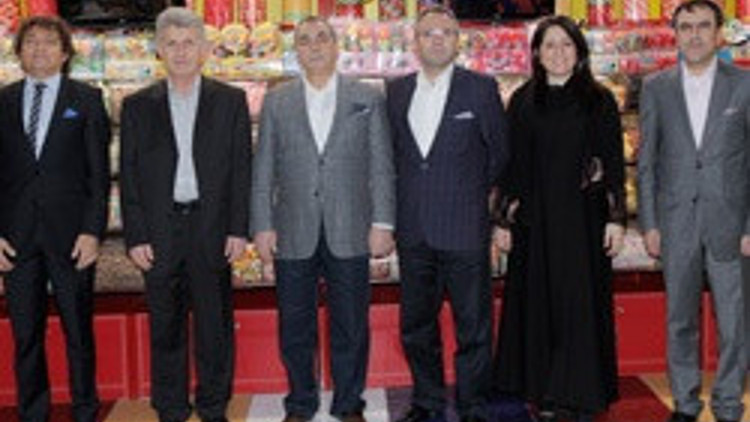 Bir günde 57 şube birden açtı Bir günde 57 şube birden açtı