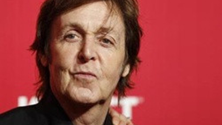 En zengin şarkıcı değişmedi