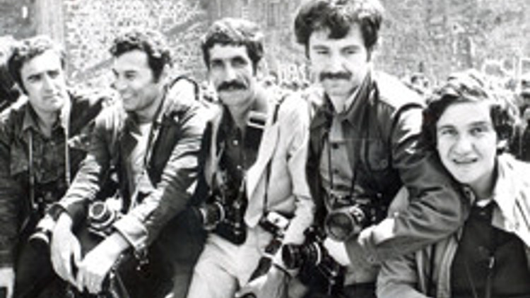 Fotoğraf makinesi ile hatıralarımızda
