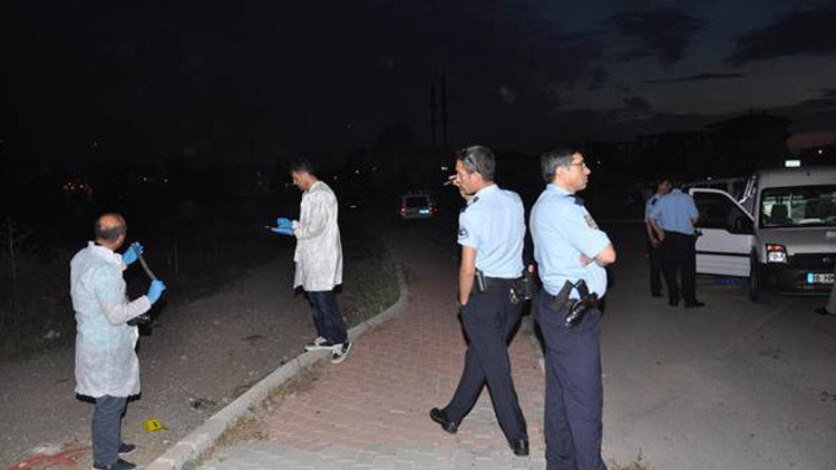 Bursada Çeçen komutanı kızı yüzünden kavga