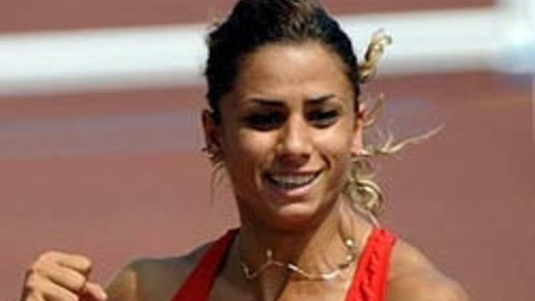 Ayağı ağrıdı son anda yarışmaktan vazgeçti