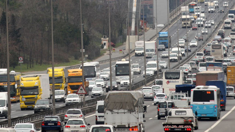 Trafikte pazartesi çilesi Trafikte pazartesi çilesi