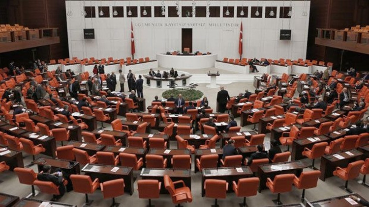 Yeni hükümet için 3 formül - Seçim Sonuçları 2015