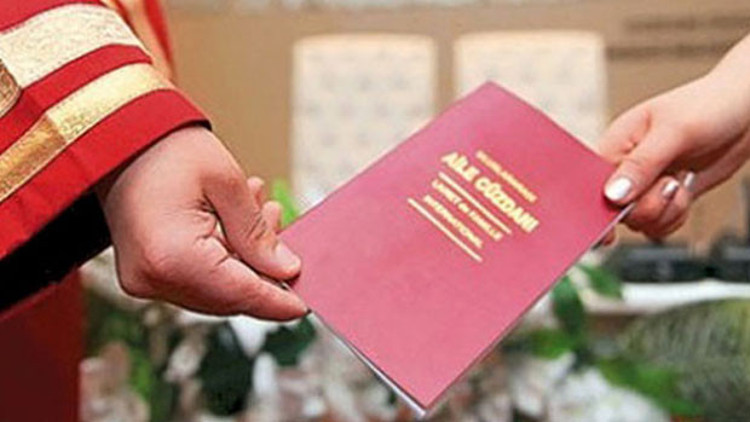 AYMnin imam nikahıyla ilgili kararına tepkiler: Çocuk evliliğini cesaretlendirmesin