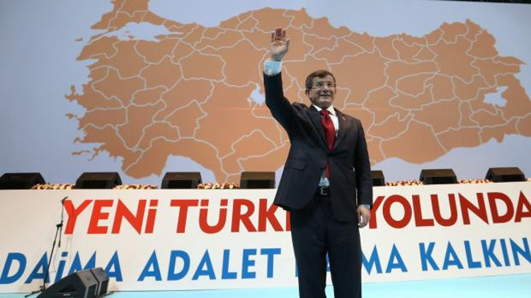 Anayasadaki Türk ifadesi çıkıyor mu