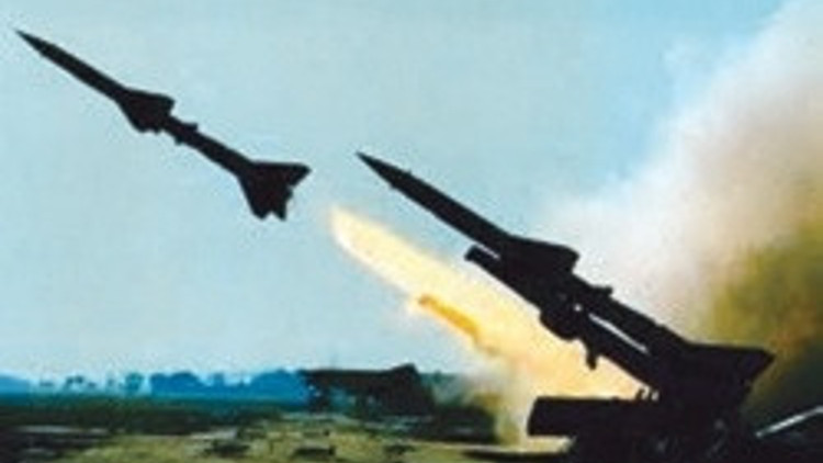 ABD’den yeni füze kalkanları ABD’den yeni füze kalkanları
