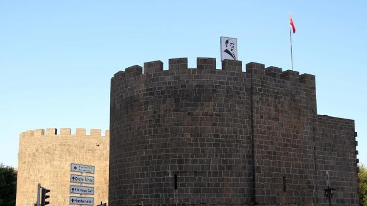Diyarbakır Surları ve Hevsel Bahçeleri UNESCO DÜnya Kültür Mirası listesine girdi Diyarbakır Surları ve Hevsel Bahçeleri UNESCO DÜnya Kültür Mirası listesine girdi
