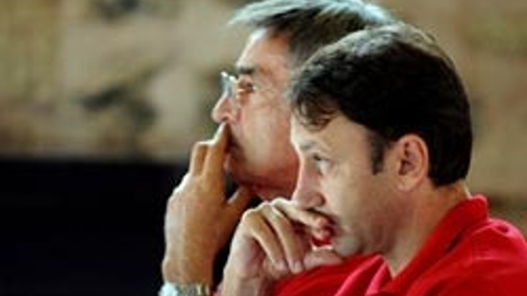 12 Dev Adam basın toplantısı düzenledi