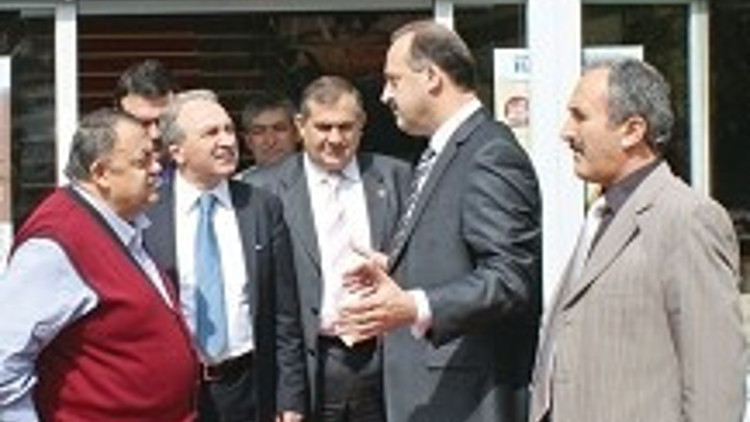 Mesut Akgül’den İlkbahar’a Halk Ekmek ziyareti