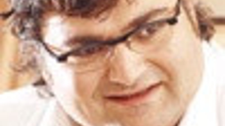 Muslim art in hand of an Armenian