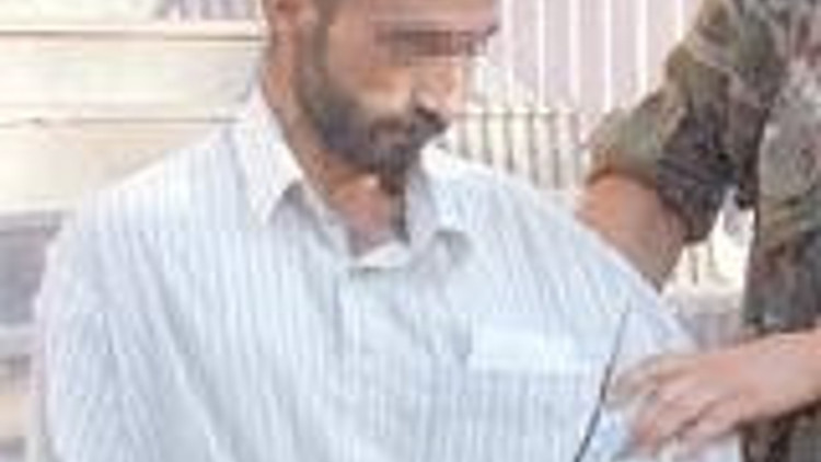 Töreden kaçtığı sandığın içinde kurşuna dizdiler