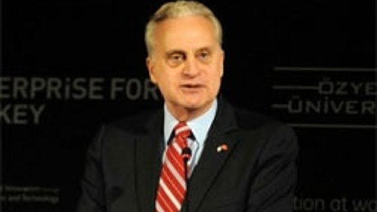 ABD’nin Ankara Büyükelçisi Francis Ricciardone: Suriyede amacımız şiddeti durdurmak ABD’nin Ankara Büyükelçisi Francis Ricciardone: Suriyede amacımız şiddeti durdurmak