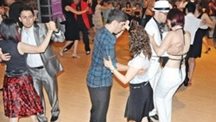 Kürtçe tango