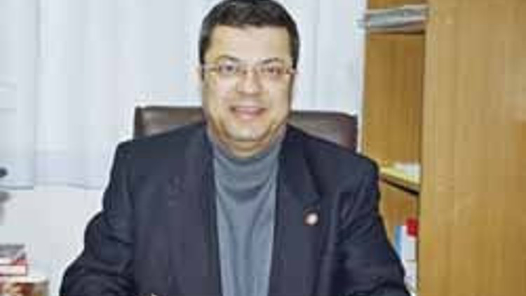 4 bin göz doktoruna yeni başkan İzmir’den