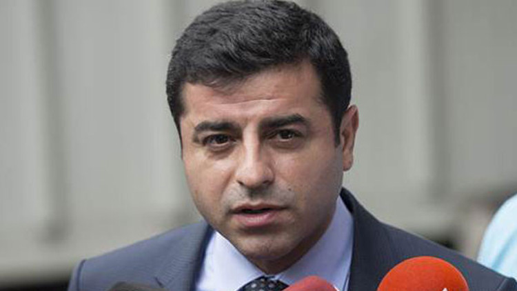 HDP Eş Başkanı Selahattin Demirtaş, TBMM Başkanlığı adayını açıkladı HDP Eş Başkanı Selahattin Demirtaş, TBMM Başkanlığı adayını açıkladı