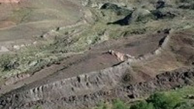 Nuh’un Gemisi Ağrı Dağı’nda bulundu