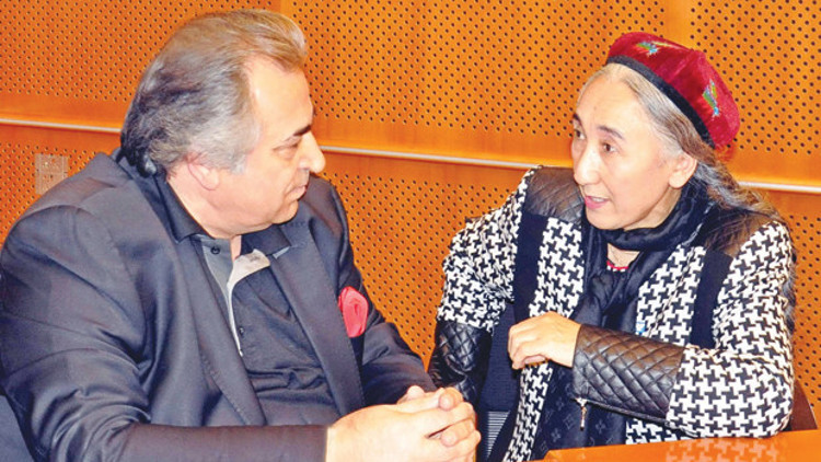 Çin gerçeklerin üzerini örtemez Çin gerçeklerin üzerini örtemez