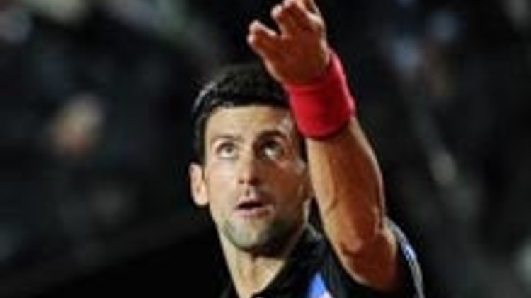 Djokovic tam gaz devam