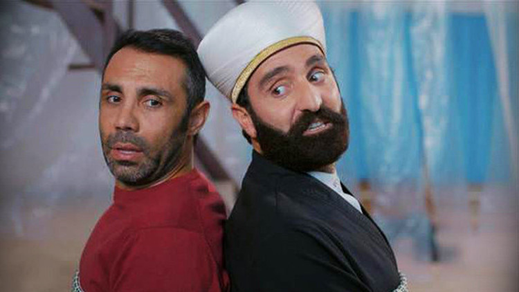 Kertenkele izle - 3. Bölüm Fragmanı: Zehra aşık mı olacak Kertenkele izle - 3. Bölüm Fragmanı: Zehra aşık mı olacak