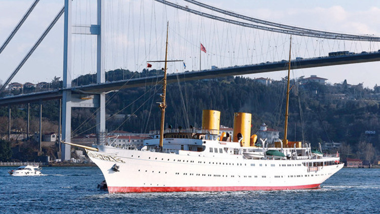 Savarona yurtdışında konuk ağırlayabilecek