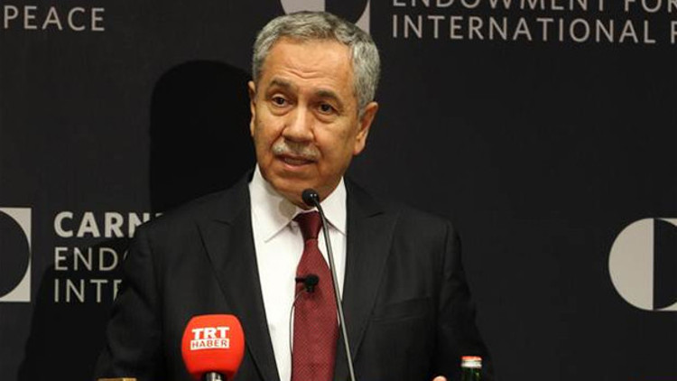 Bülent Arınç: Başbakan talebimi karşıladı, görevime devam ediyorum Bülent Arınç: Başbakan talebimi karşıladı, görevime devam ediyorum