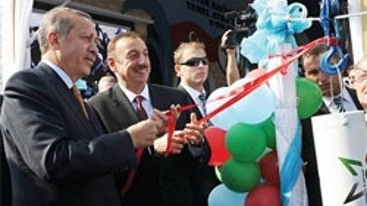 5 milyar dolarlık temeli birlikte attılar, ‘geleceğe mektup’ bıraktılar