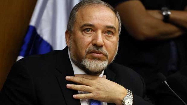 İsrail Dışişleri Bakanı Lieberman istifa etti İsrail Dışişleri Bakanı Lieberman istifa etti