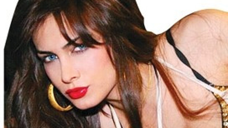 Cindy 43 kez bıçaklandı Cindy 43 kez bıçaklandı