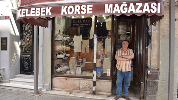 10 yıl yasasının ilk kurbanı 80 yıllık tarihi korseci Kelebek